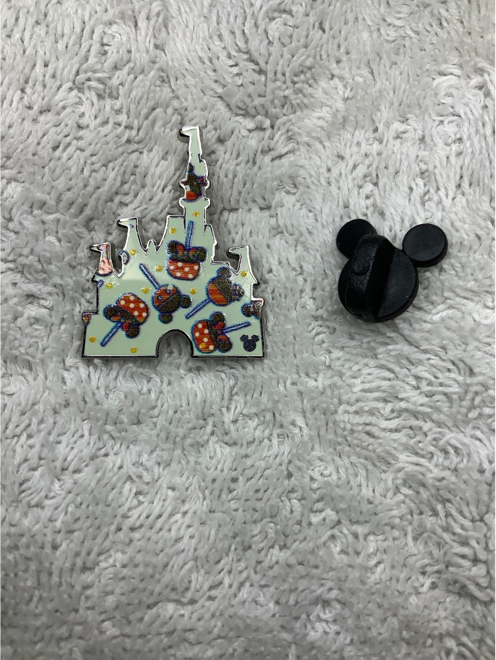Mickey & Minnie Candy Apples Cinderella Castle Disney Pin